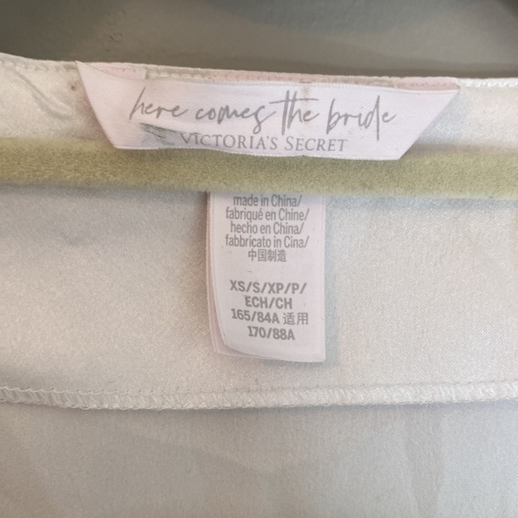 Victoria Secret BRIDE Robe - Picture 5 of 6